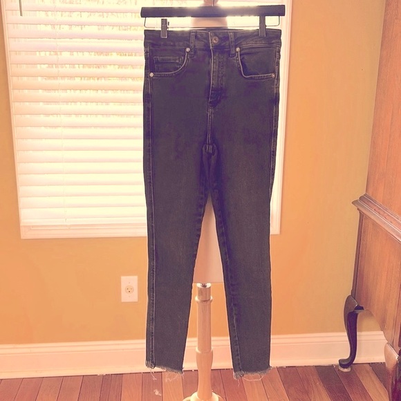 NWOT Free People High Waisted Cropped Jeggings - Picture 6 of 6